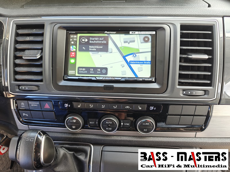 VW Bus T6 California Beach - Pioneer AVH-Z9200DAB